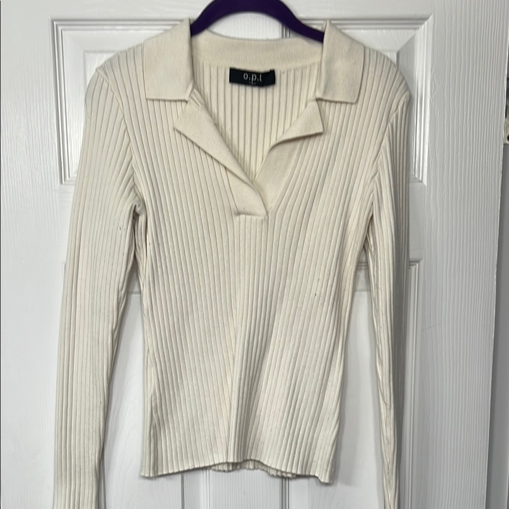 Source Unknown Cream V-Neck Sweater